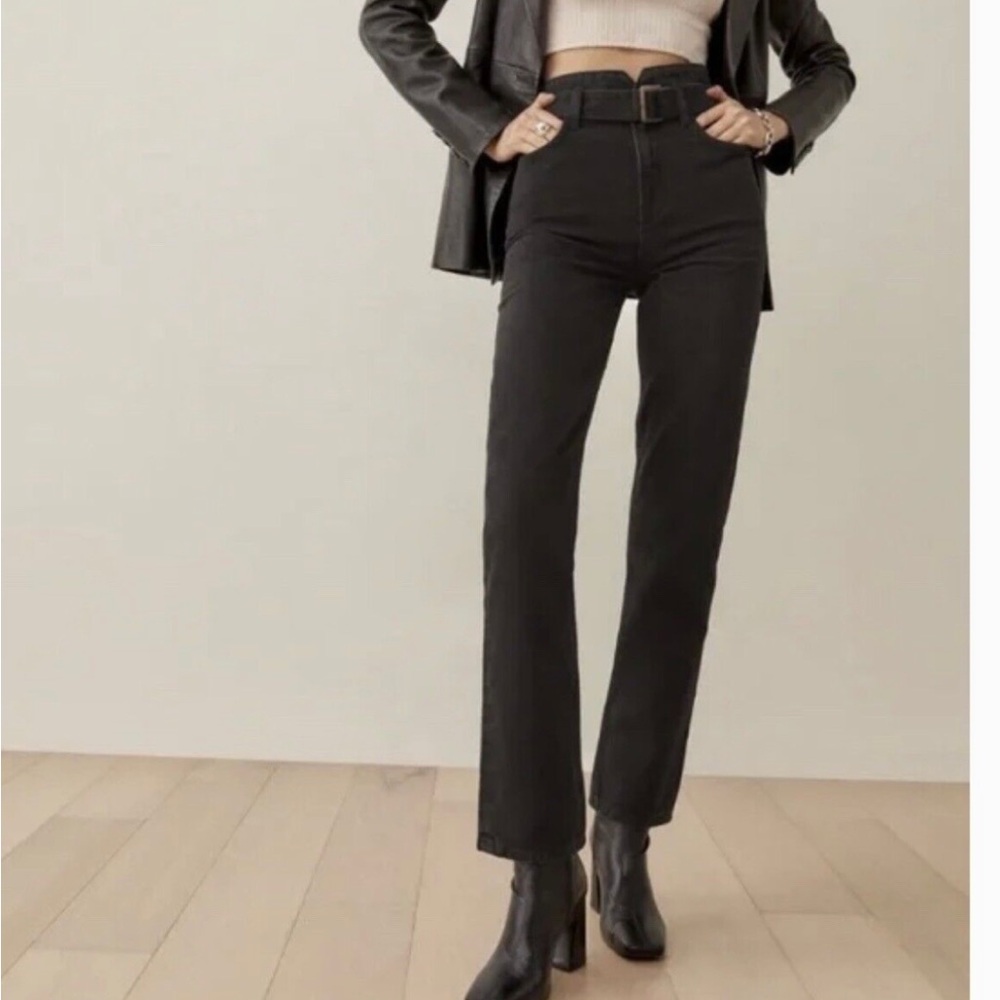 Reformation Cynthia High Rise jeans in black